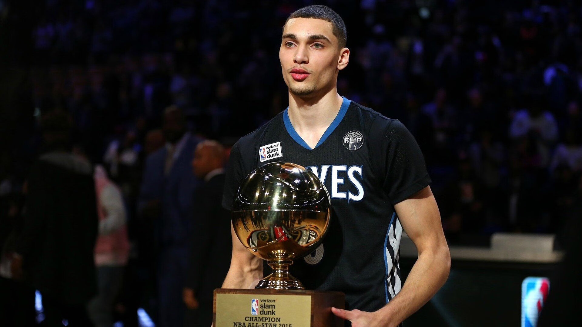 当东方壁垒遭遇红色风暴，英格拉姆的持续杀伤如何定义上海对阵火箭的独特对决