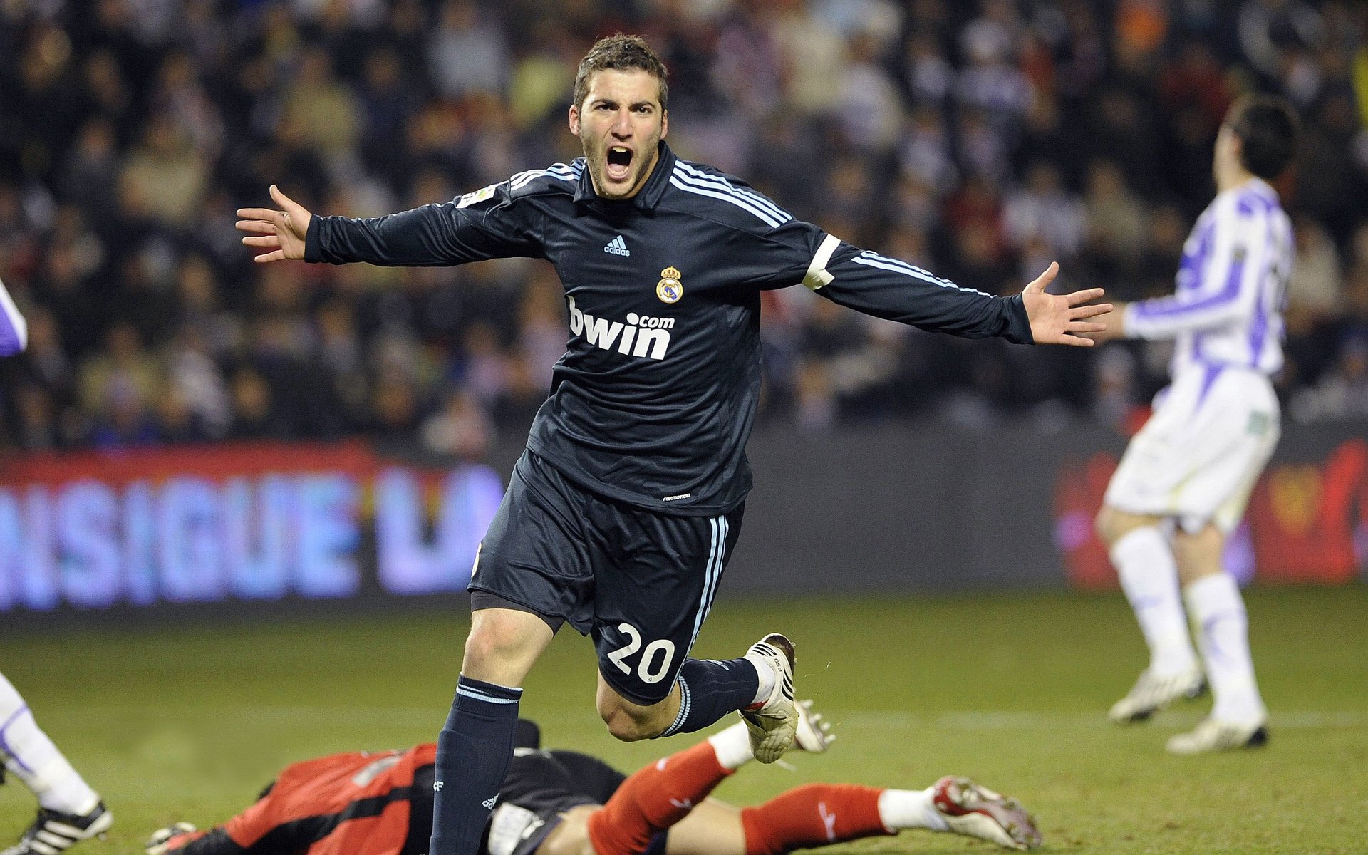 展翅高飞，班凯罗数据全面爆炸，老鹰主场力擒奇才