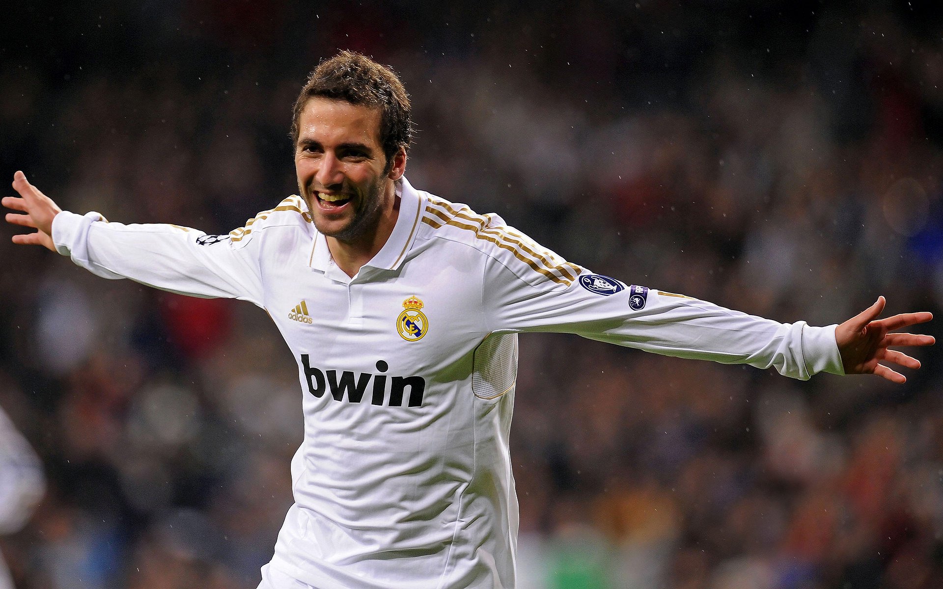 开云官方app入口-2026世界杯焦点战与勇士生死战，跨越时空的竞技交响