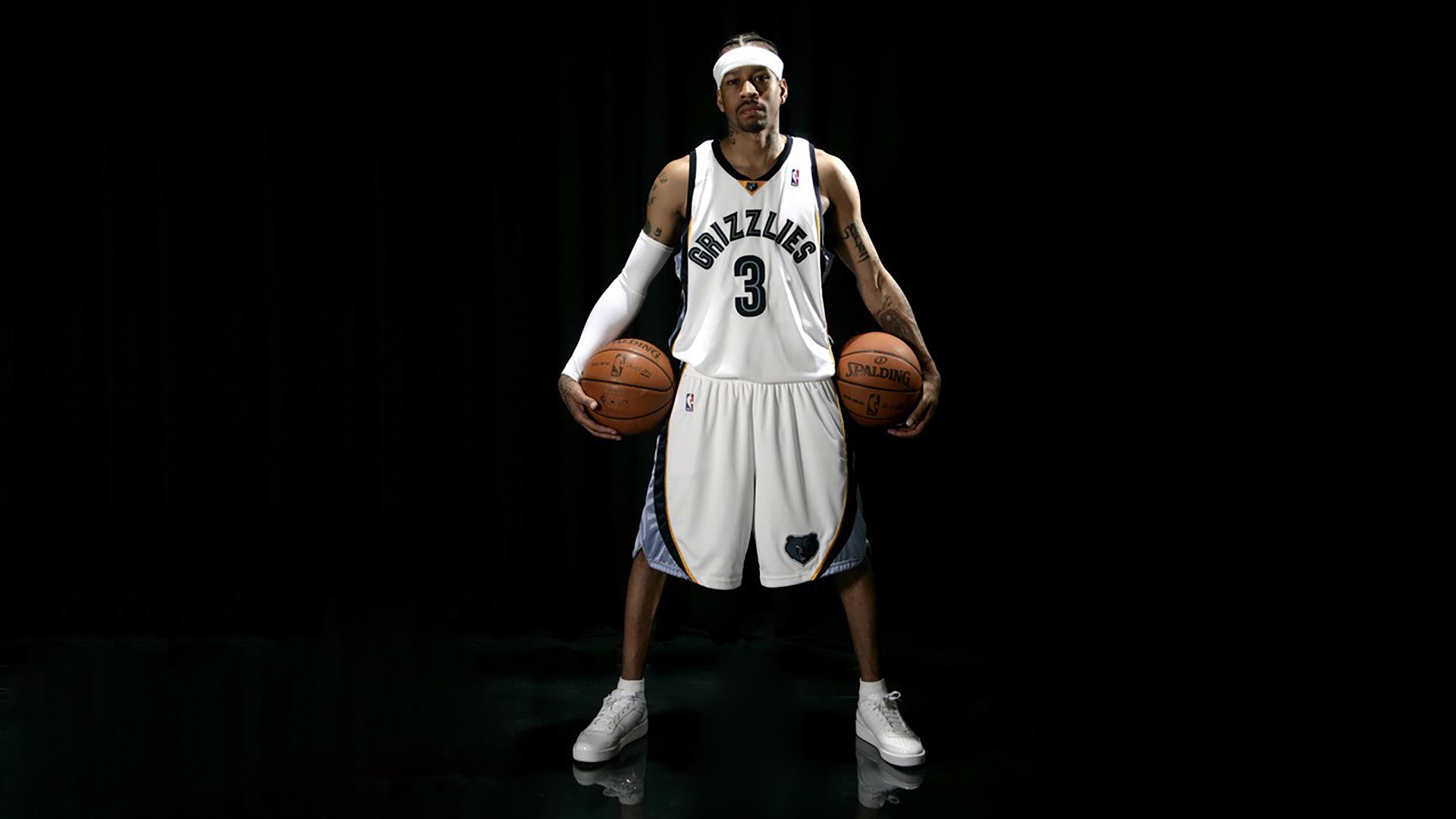 开云体育在线-跨越东西的统治力，广厦碾压新疆，莫兰特德比夜接管比赛