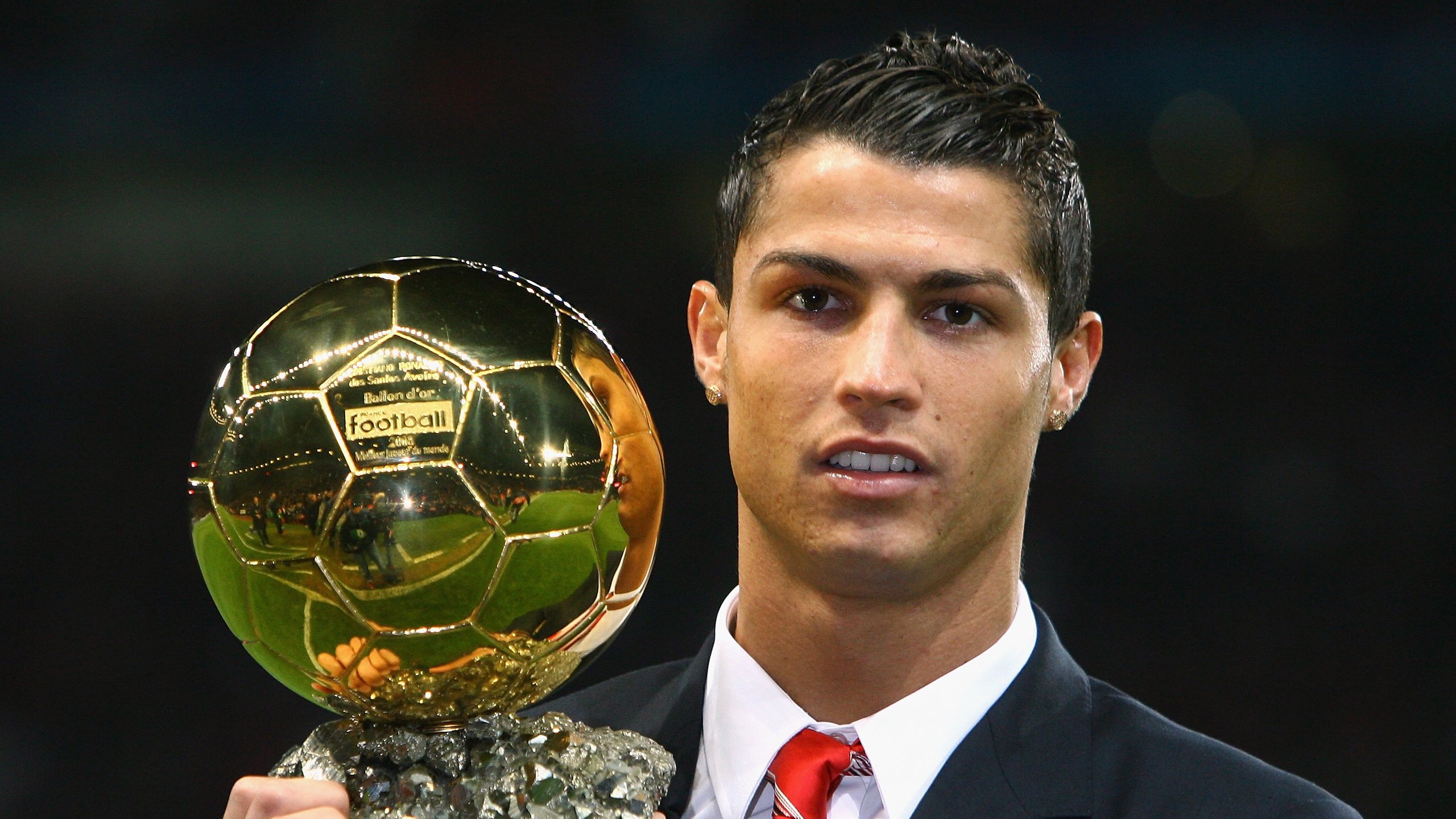 楚阿梅尼一锤定音，莱比锡红牛强势晋级终结多特蒙德希望