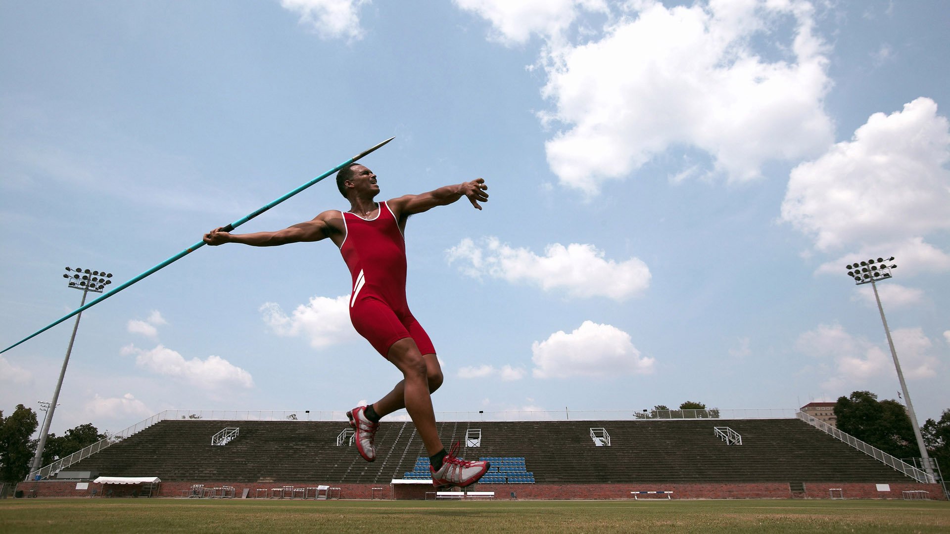 跨界竞技场,从几内亚的足球压制到格纳布里的NBA狂想曲